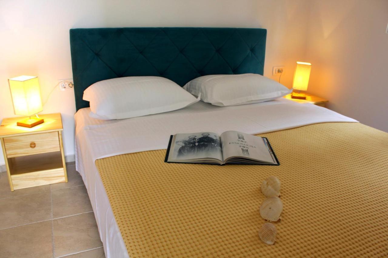 Blue Mediterranean Apartments Sveti Stefan Exterior photo
